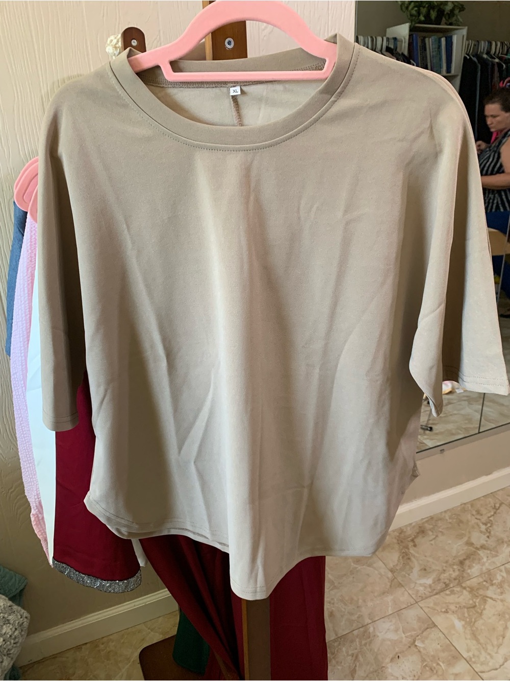 Women’s Relaxed Crewneck lounge set in Taupe